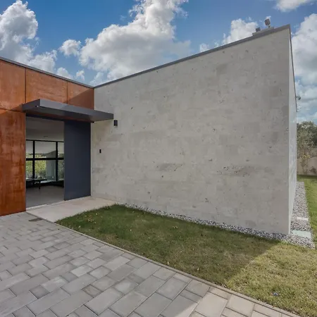 Villa House K2
