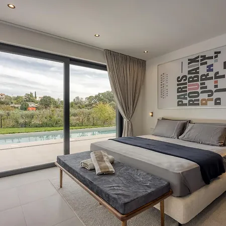 House K2 Vila *